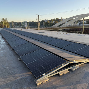 Neue Photovoltaikanlage auf dem Dach des Salzlagers vergrössern
